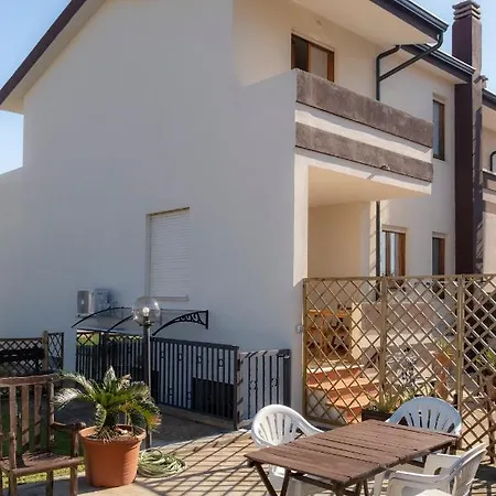 Capitana Apartment Costa degli Angeli